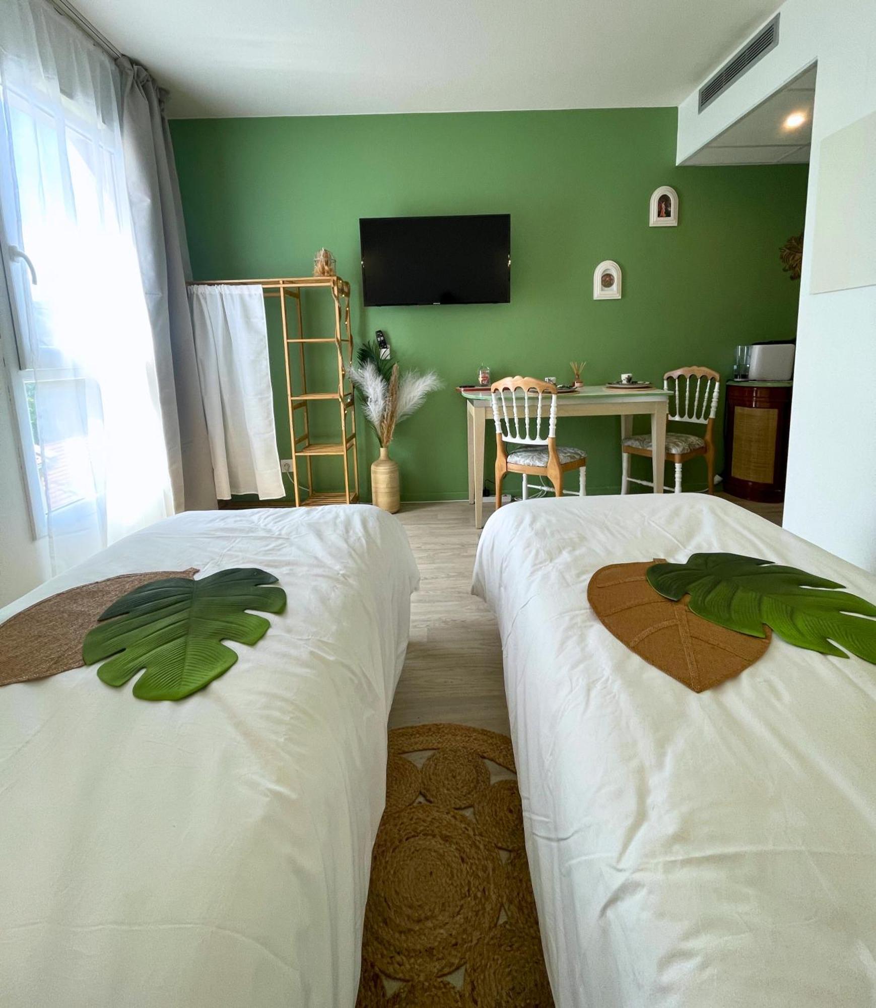 Boudoir - Clim-Wifi-Twin-Gare Apartment Lourdes Exterior foto