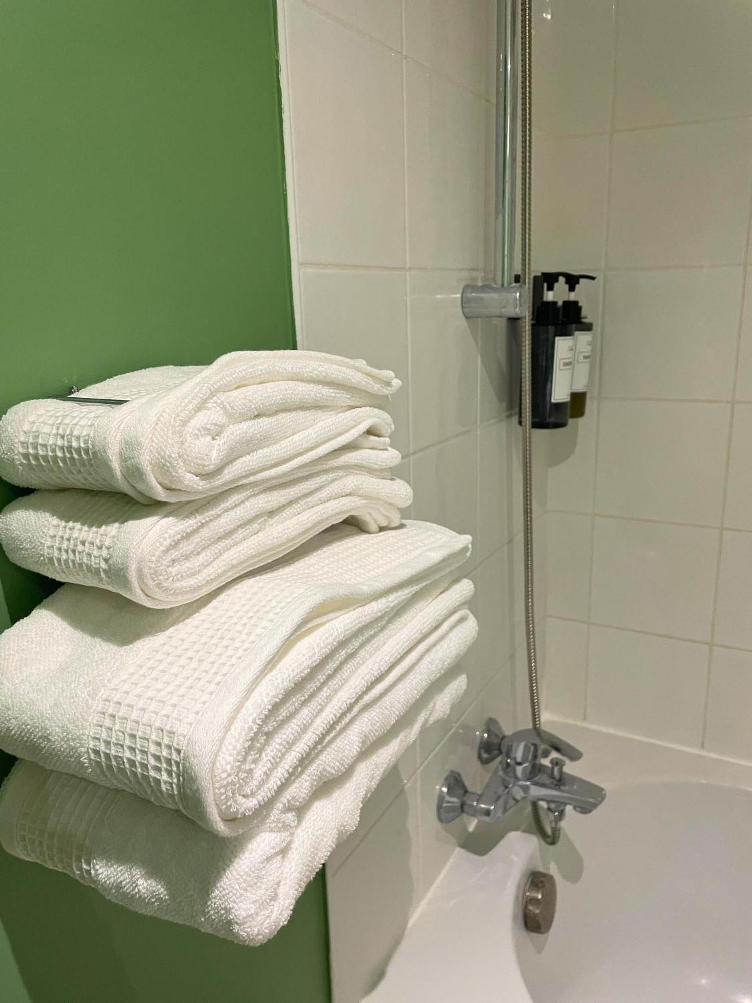 Boudoir - Clim-Wifi-Twin-Gare Apartment Lourdes Exterior foto